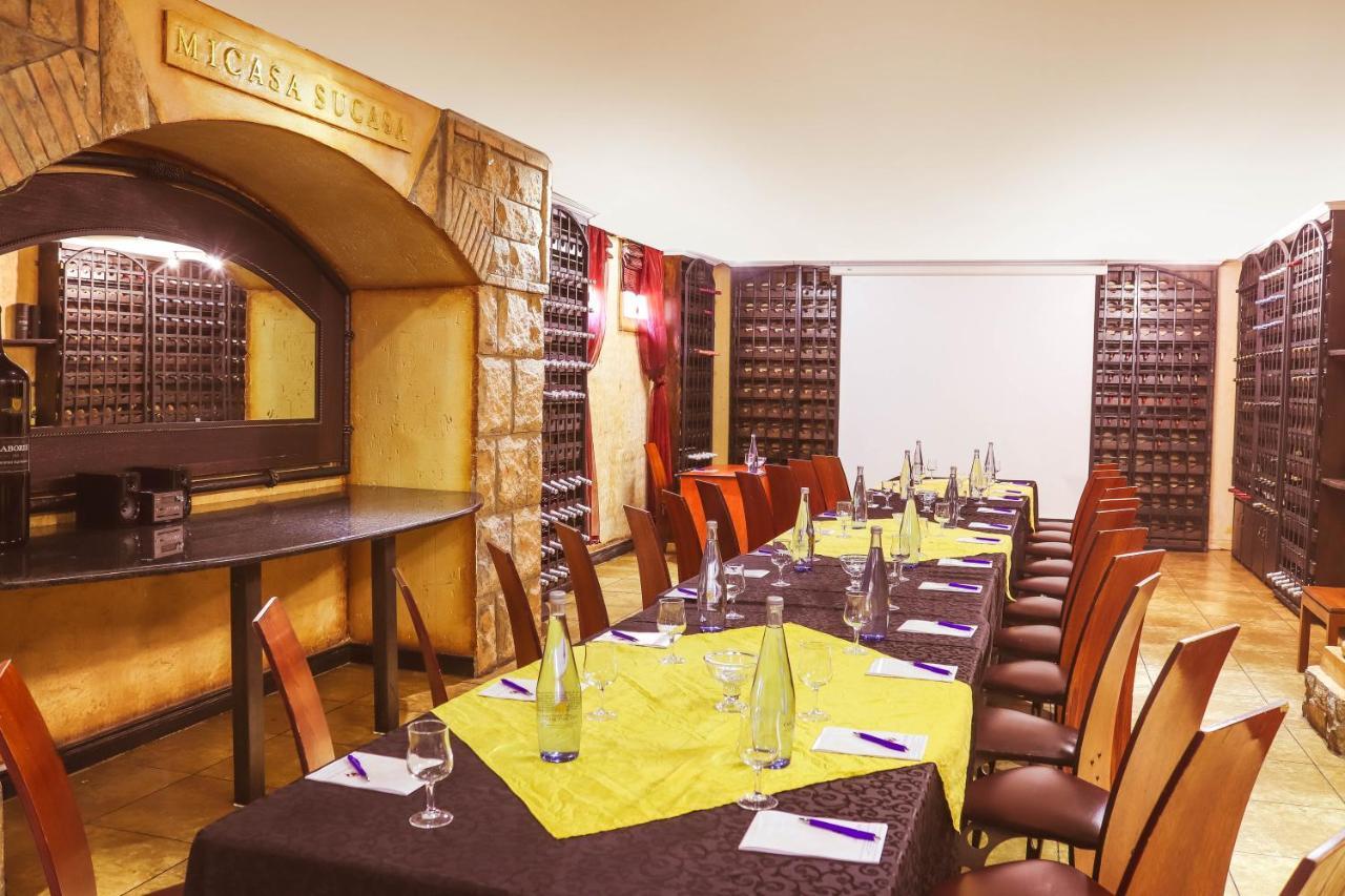 Casa Toscana Lodge Преторія Екстер'єр фото